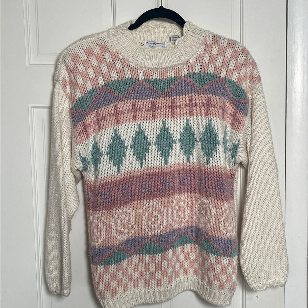 Vintage Maggie Lawrence sweater, pastel colors, size medium